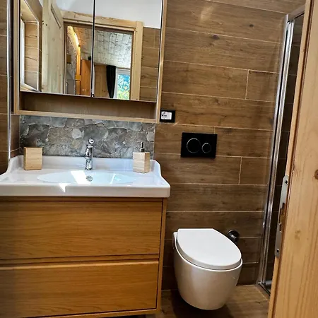 בית הארחה Galli & Pool Castelmarte